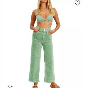 NEW size 28 Billabong Salty Blonde green corduroy pants!